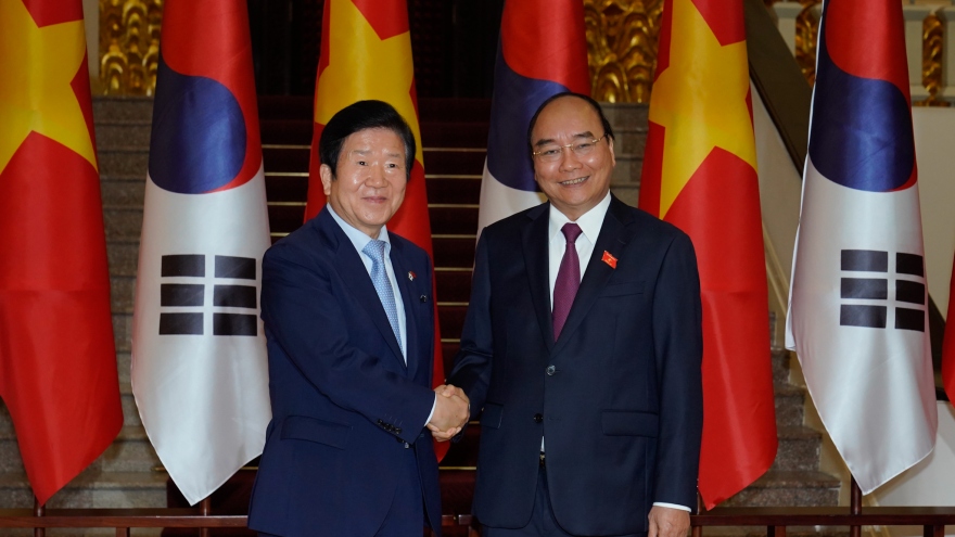 Thủ tướng: Việt Nam-Hàn Quốc phấn đấu sớm đạt kim ngạch thương mại 100 tỷ USD